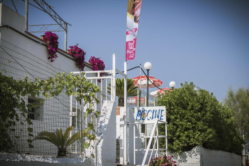 Villaggio La Pantera Rosa スカレア エクステリア 写真